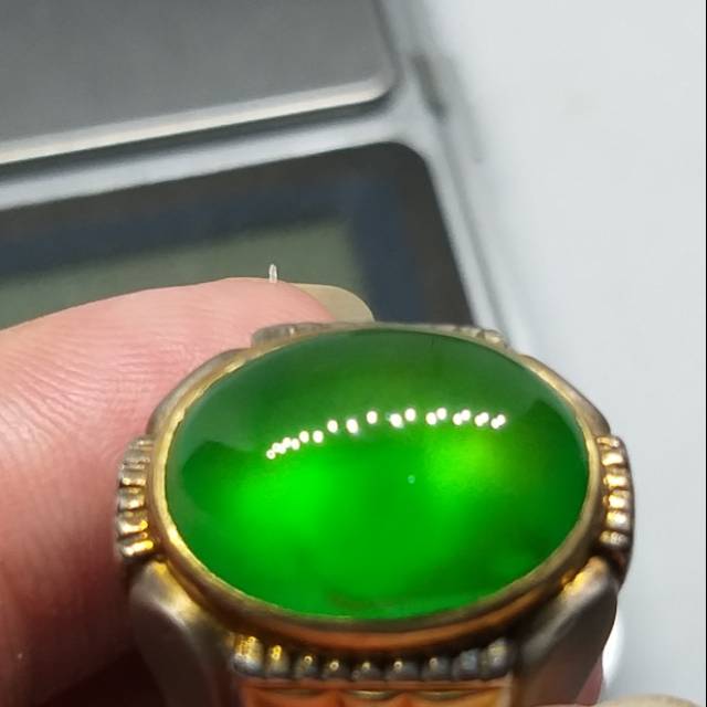 Natural giok birma tipe c HQ