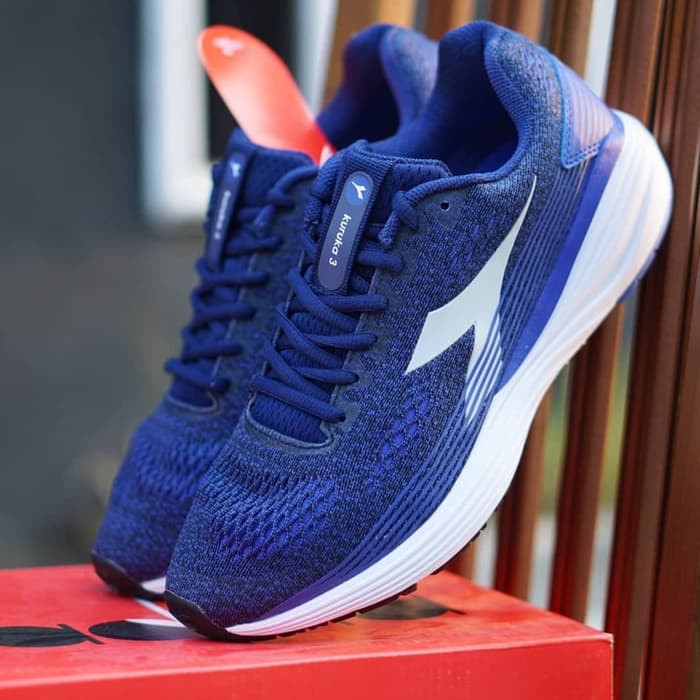 ORIGINAL Diadora Kuruka 3 Navy White BNIB Sepatu Pria Olahraga Running | Shopee Indonesia