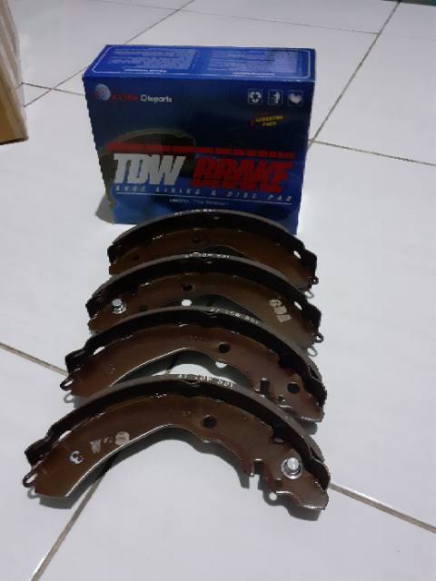 Kampas rem belakang/Brakeshoe Avanza/Xenia Merk TDW ORI OEM