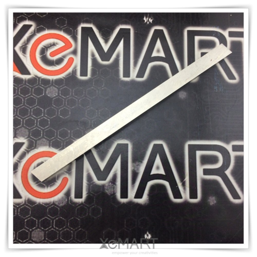 

Lathe Cutting Blade Material 12x12x200mm Untuk Bubut