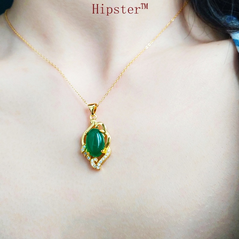 Fashion Trend Hot Sale Leaf Type Emerald Pendant Hollow Necklace