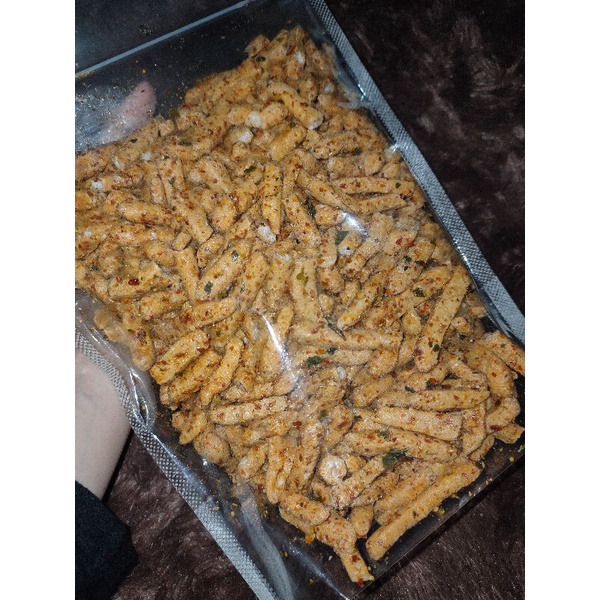

basreng 1/2kg super pedas daun jeruk