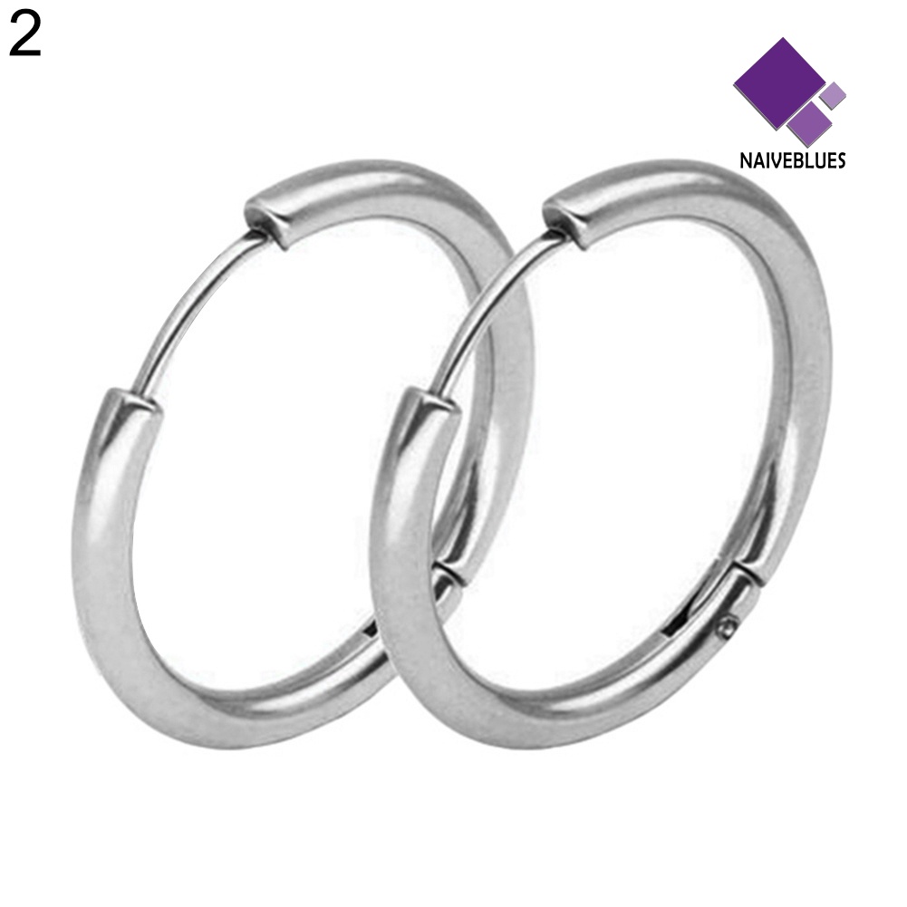 1 Pasang Anting Hoop Bentuk Lingkaran Bahan Stainless Steel Gaya Punk Untuk Hadiah