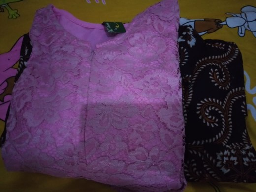 Maura Couple - Sania Ruffle Batik Couple Ori Ndoro Jowi Dnt Garansi Termurah Shopee - Kebaya Couple
