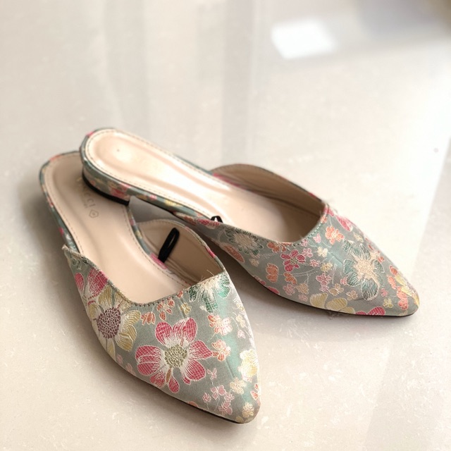 Vincci slipper flat shoes