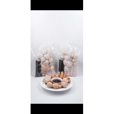 

Pempek Frozen isi 15pcs / Pempek ikan tenggiri / Pempek halal