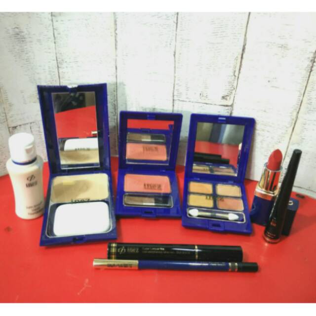 Paket Make Up Inez