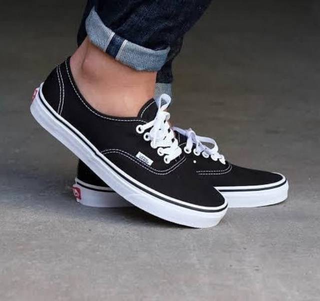 Sepatu Vans Authentic Black White Hitam Putih Sneakers Sekolah Kerja Kuliah Casual Pria Wanita Murah