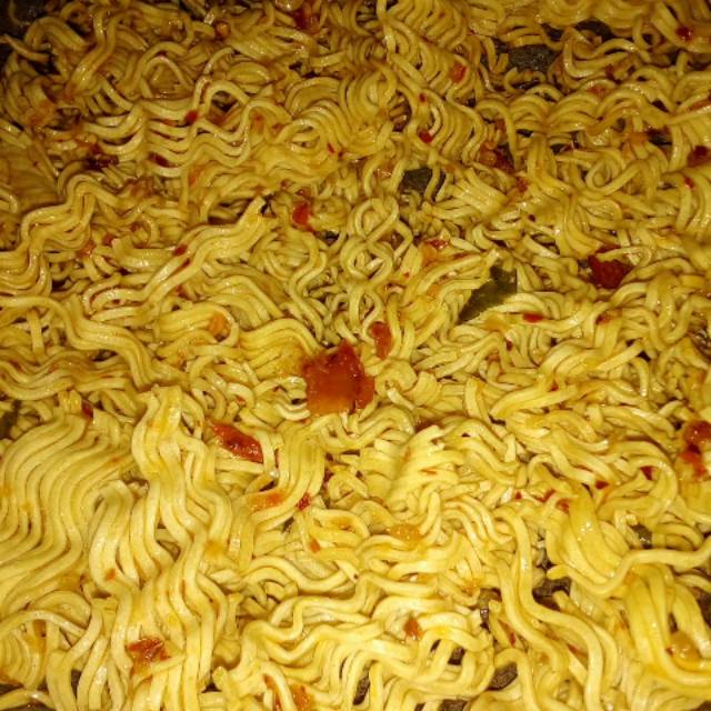 

Mie kering pedas 250 gr "BACA DESKRIPSI