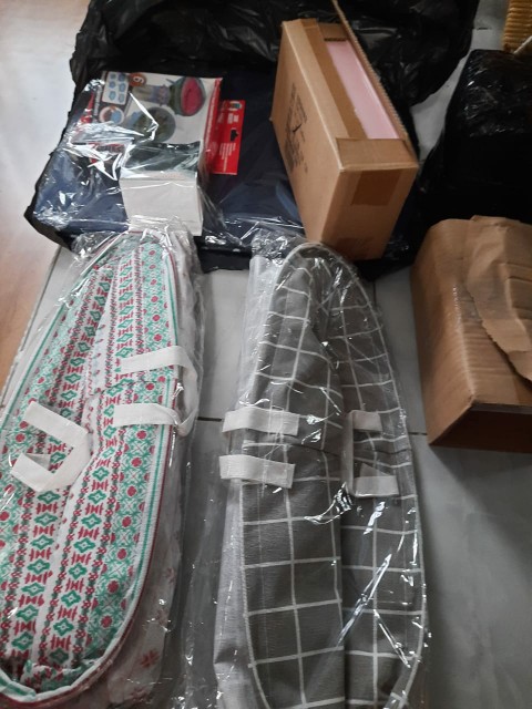 Kotak Tisu Serbaguna / Kotak Plastik / Tempat Tissue