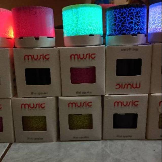 Musik box bluetooth mini bermotif