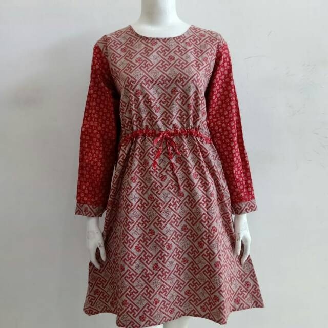 Tunik Batik Cempaka Lawasan