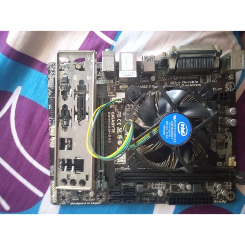 motherboard gigabyte h110m + intel pentium g4560