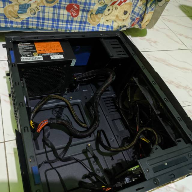 Casing Komouter pc case hitam black bekas second dazumba cooler fan thermal murah computer intel amd