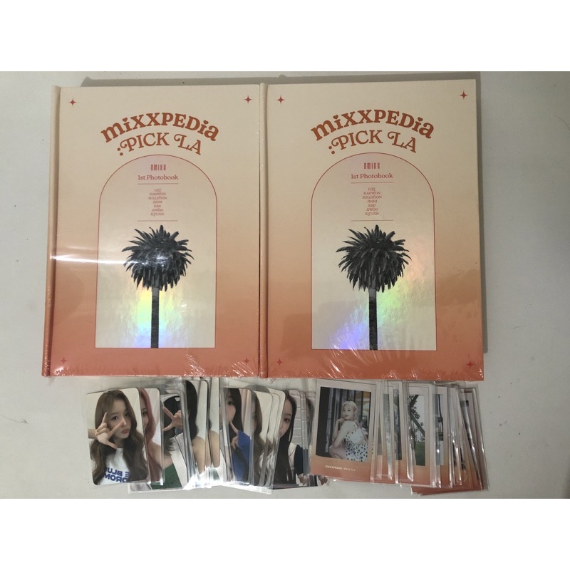 [READY STOCK ]NMIXX 1st PHOTOBOOK - MIXXPEDIA : PICK LA