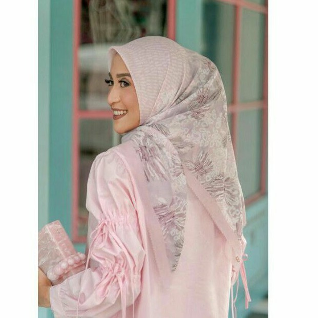 READY NEW LES AMITIES PEONY