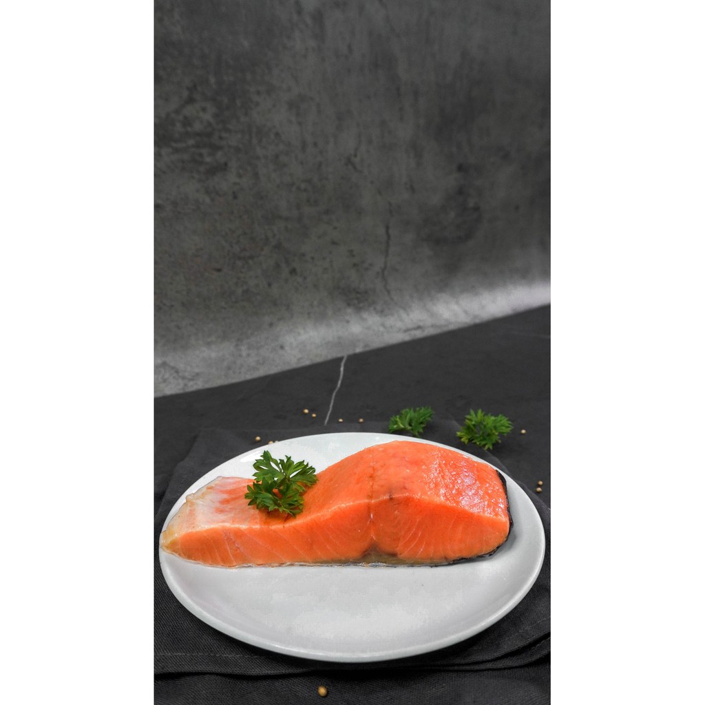 

Ikan Salmon Fillet With Skin Seafood 200gr (vacum press)