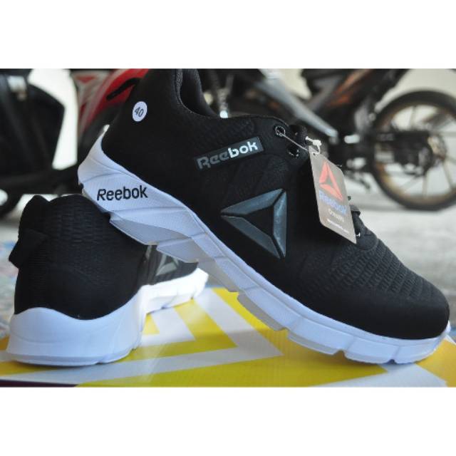 Sepatu Pria Wanita Sneakers REEBOK 100% Original