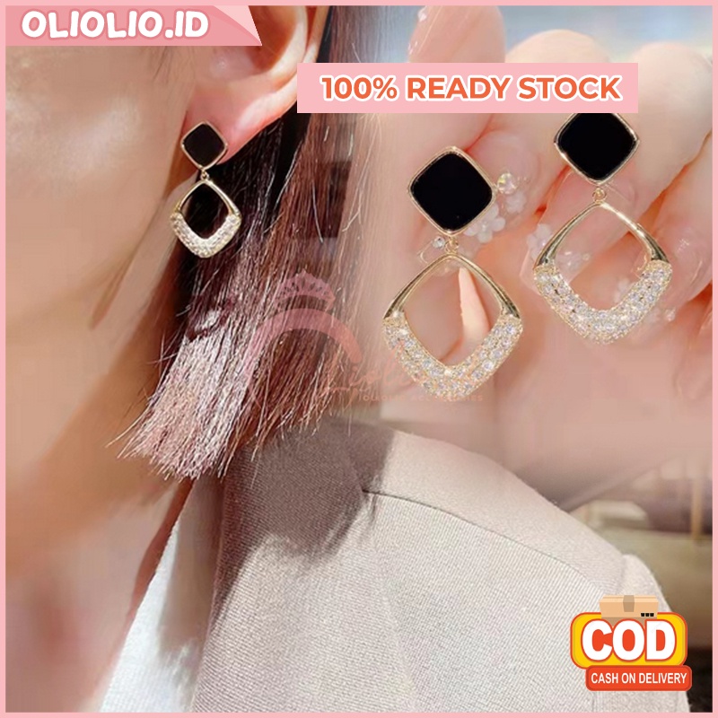 ANTING TITANIUM KOREA PEREMPUAN DEWASA MOTIF KOTAK HITAM BERLIAN IMITASI AKSESORIS GIWANG IMPORT ANT