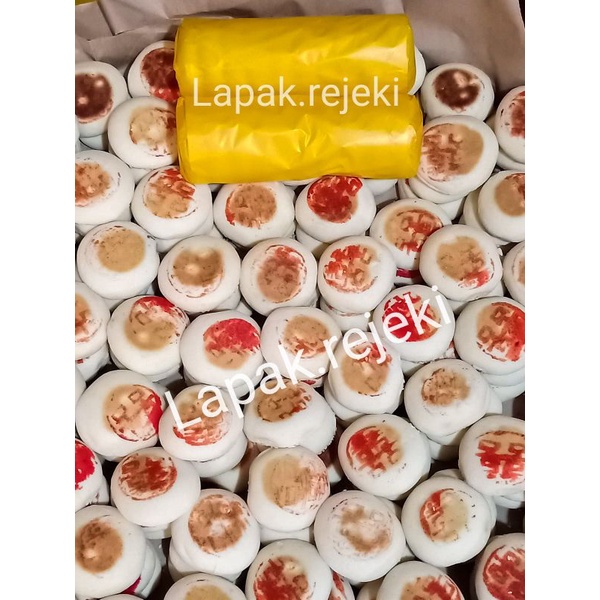 

Tang Kue Pia Khas Selatpanjang isi 10 keping - Laosiong / Hong Hong / Kue Bulan Selatpanjang