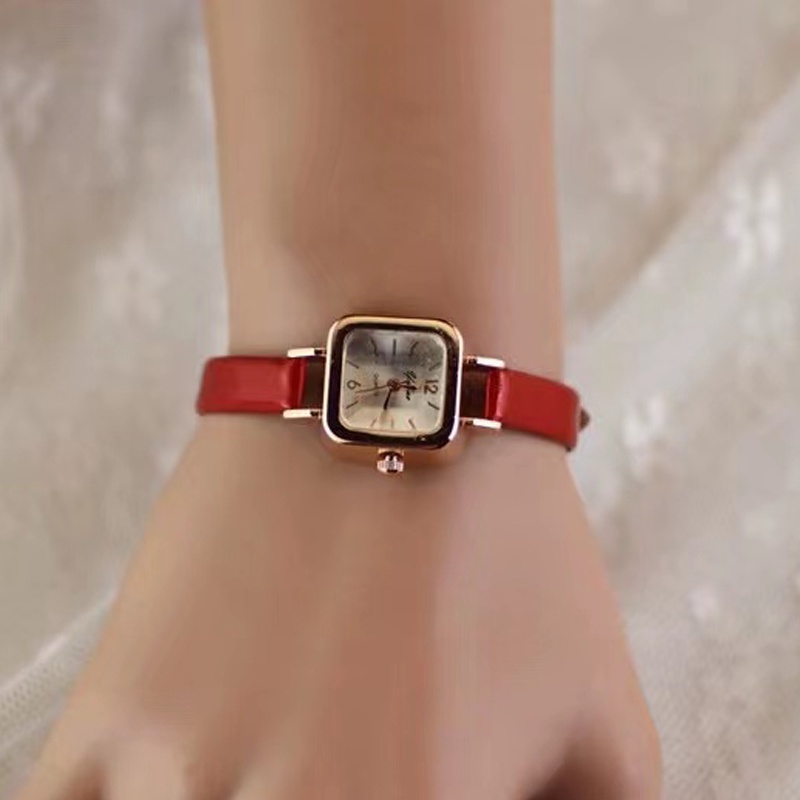 Jam Tangan Casual Wanita Kecil Strap Pu Analog Fashion Quartz Dial Kotak
