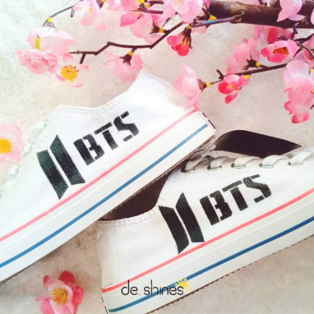 SEPATU LUKIS CUSTOM BTS KPOP SUGA JUNGKOOK  V JIMIN JIN RAPMON JHOPE