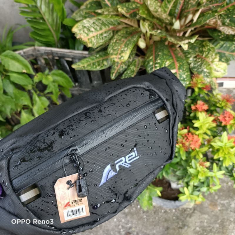 Tas Waistbag Waterproof Tas Anti Air Tas Anti Hujan Resleting Tidak Tembus Air || tali copot