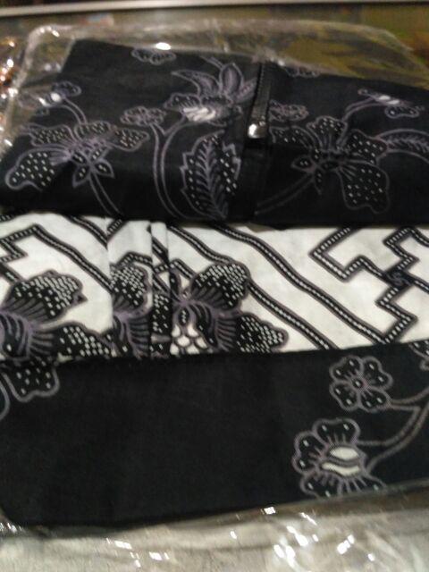 Maxy Cardi Pager Bunga Silver Batik Floral Outerwear Outer Flower Black Classic Elegant Premium Vest