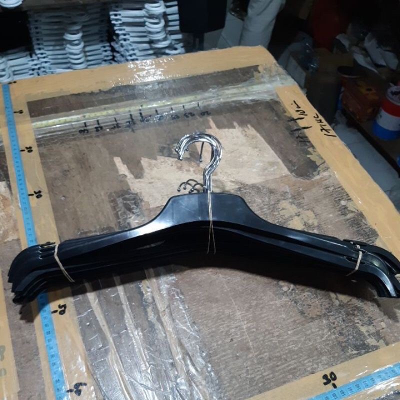 Hanger Baju Dewasa 42cm Gantungan Baju Dewasa Hanger Dewasa Gantungan Baju Plastik Hanger Plastik De