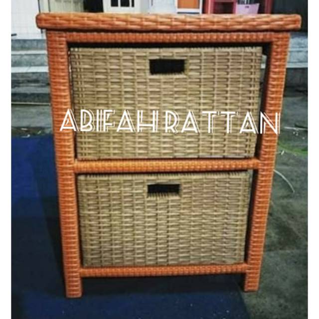 Lemari Rotan Sintetis 2 Laci