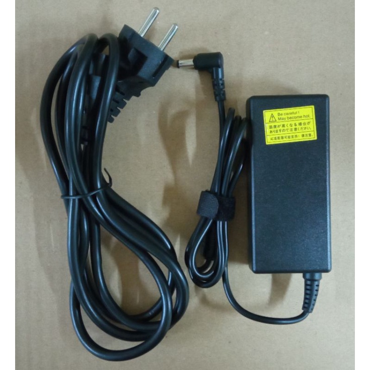 Adaptor Charger Toshiba 19V 2.37A DC 5.5*2.5 mm for Toshiba T210 T215 T230 T235 NB10 L40 L45 C40 C50 C55 Z830