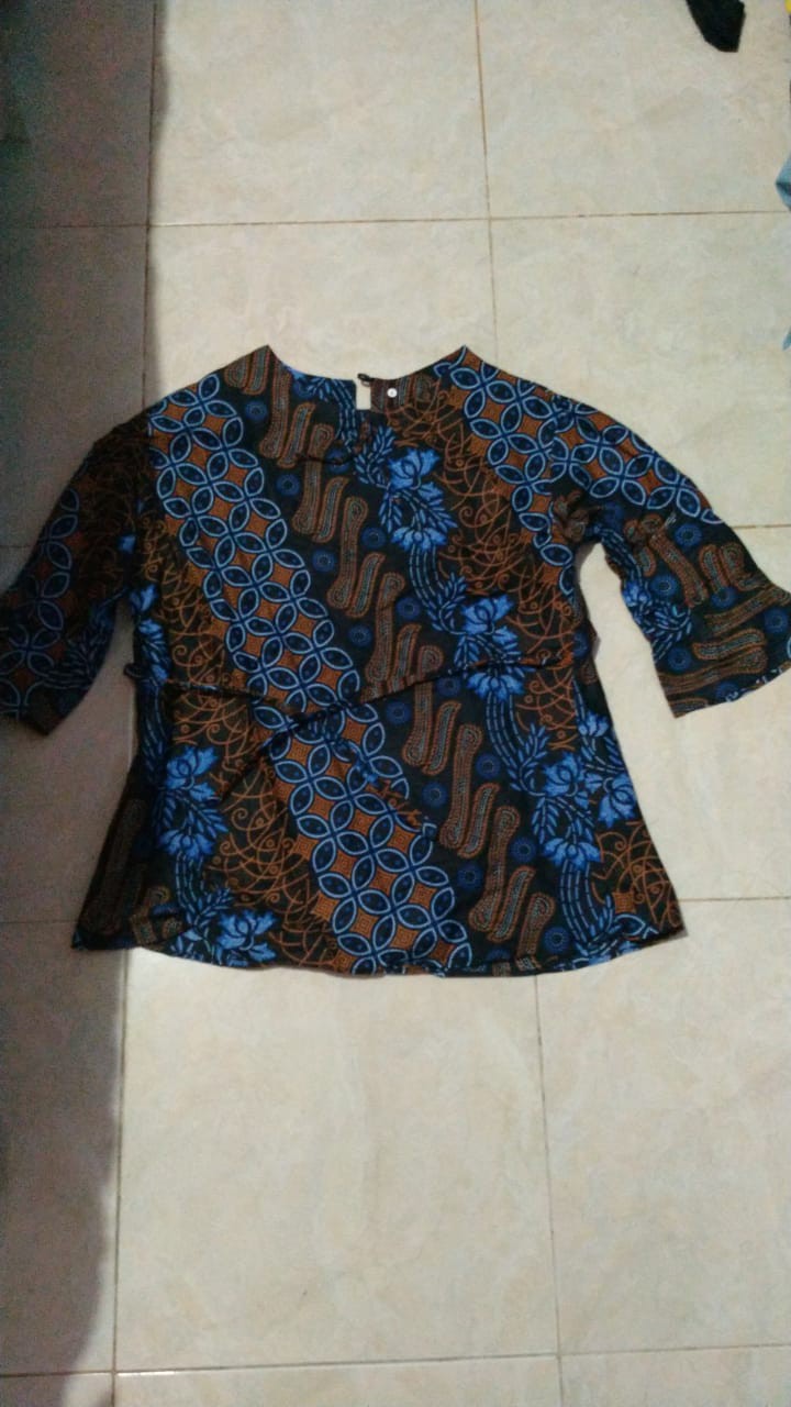 Batik Couple Terbaru 2020 Baju Batik Couple Keluarga Motif Seno Biru