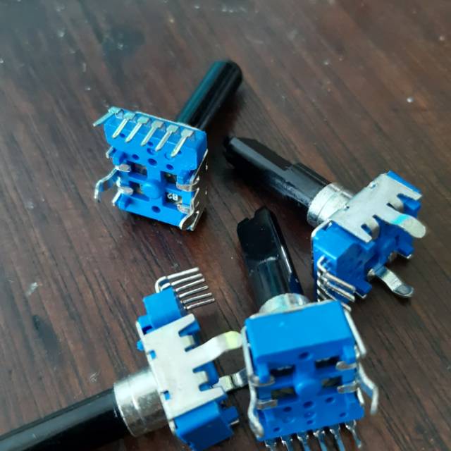 Potensio mixer 6 pin 20K