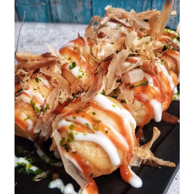 

TAKOYAKI (Isi Gurita) ENAK, isi 5 pcs -(HALAL)