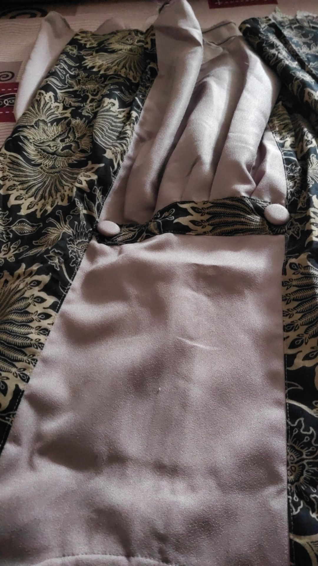 Batik Wanita Kekinian Anjani Sogan Blouse Modern Stylis