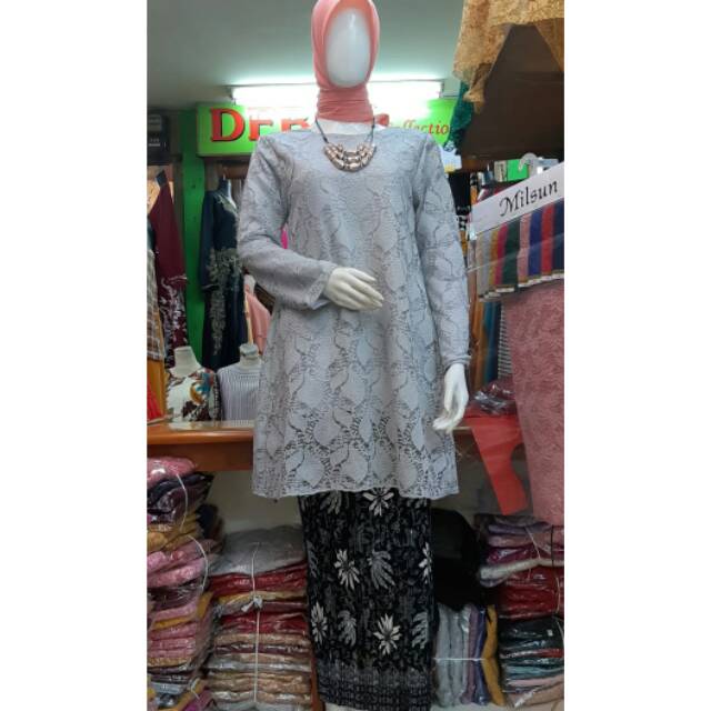 Kebaya Brukat Muslimah / Set Kebaya Brukat Tunik