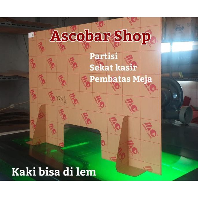 

Sekat Acrylic 2Mm Lebar 120X80Cm Meja Teller Kasir Partisi Pembatas