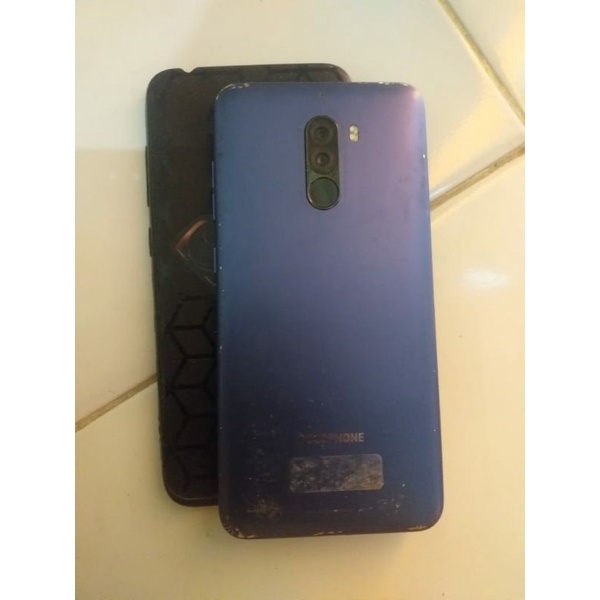 POCOPHONE F1 6/64
