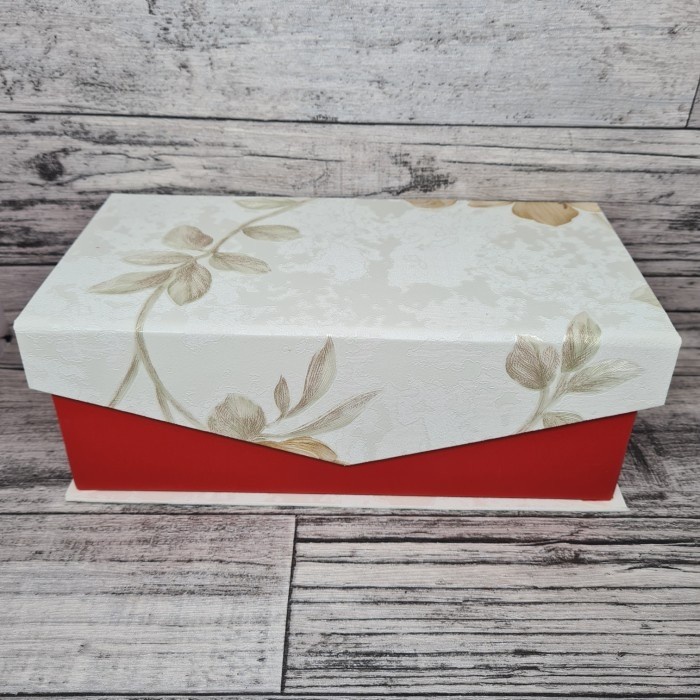 

box wallpaper MD 22x11x8cm / kotak kue lapis separo / hamper imlek lebaran natal