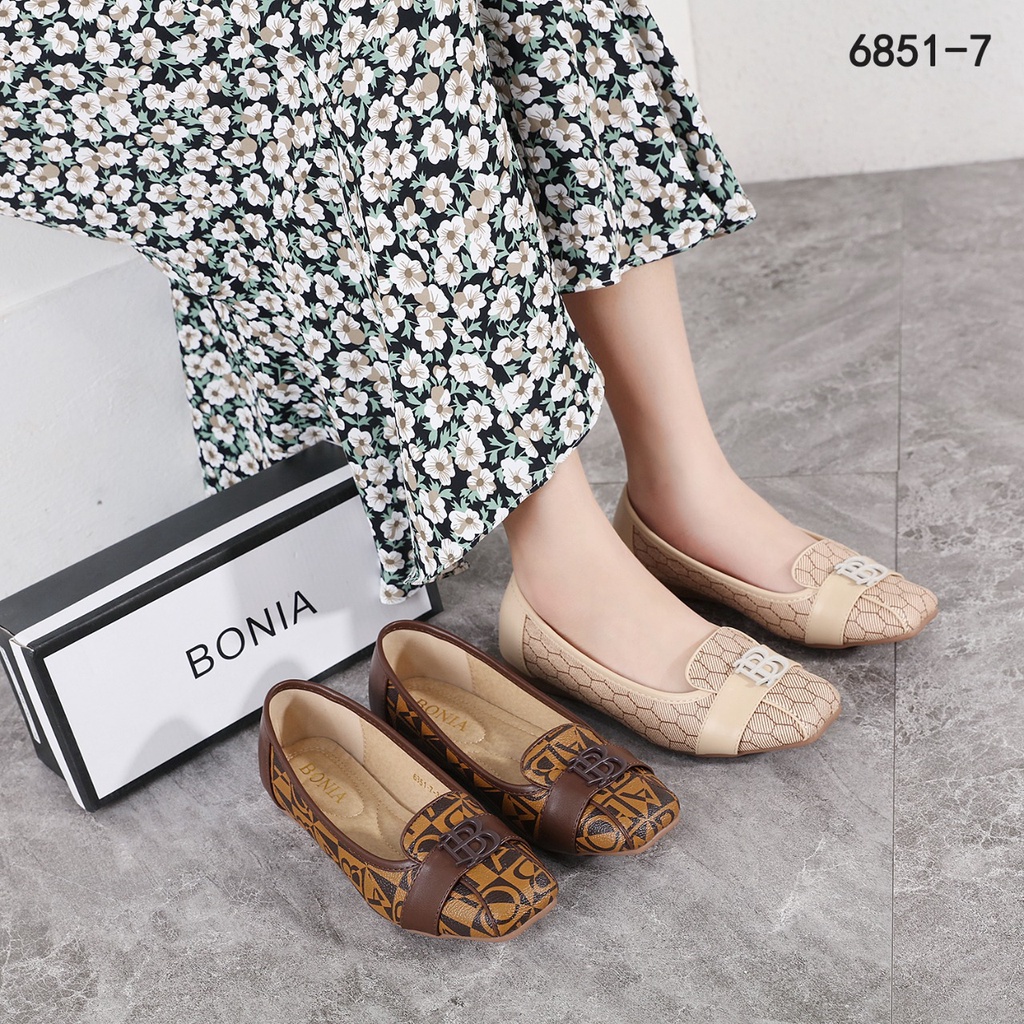 Logo BB Flat Shoes #6851-7