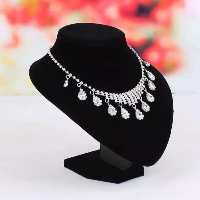 Pajangan Kalung Mini Display Kalung / Aksesoris Kalung