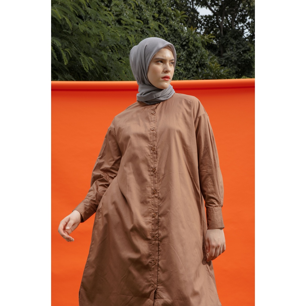 Cottoncut Gwen Long Shirt Kemeja Tunik