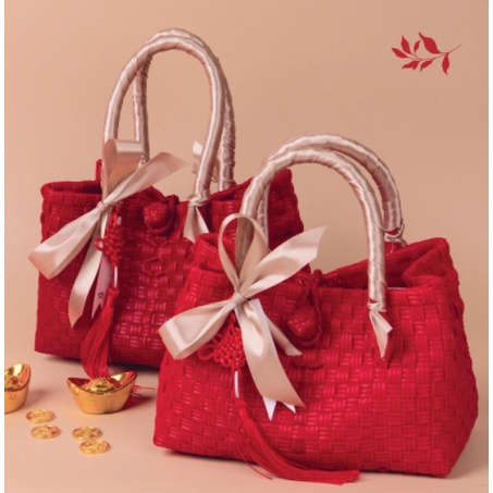 

Lotus Hampers