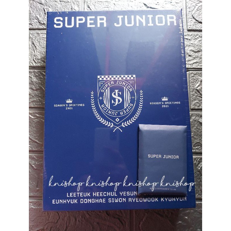 sharing season greeting super junior