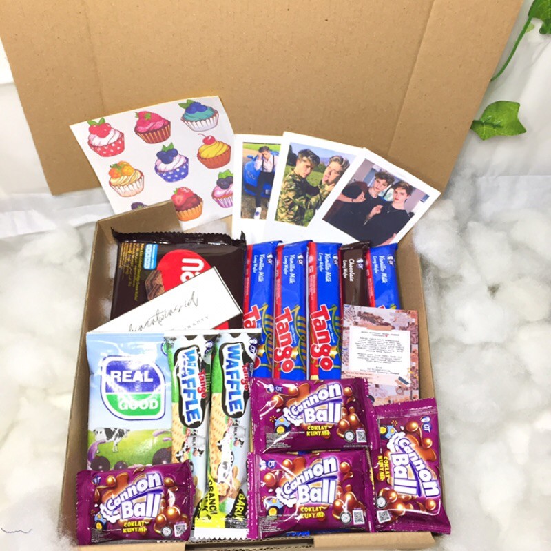 

[KINANTWINS.ID] (COD) PAKET HAMPERS SNACK BOX | GIFT BOX | GIFT BIRTHDAY | WISUDA GIFT