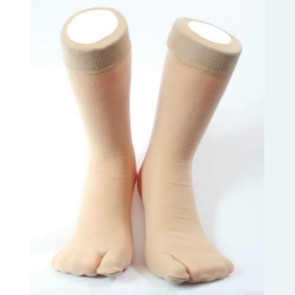 Kaos kaki jempol wanita hijab syar i