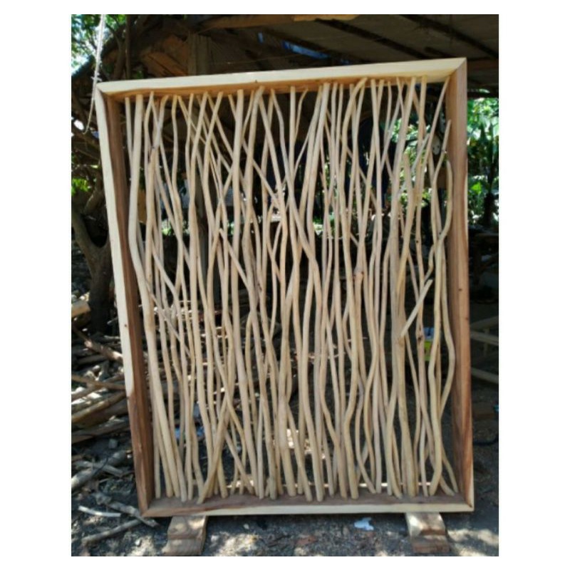 backdrop partisi ranting frame kayu