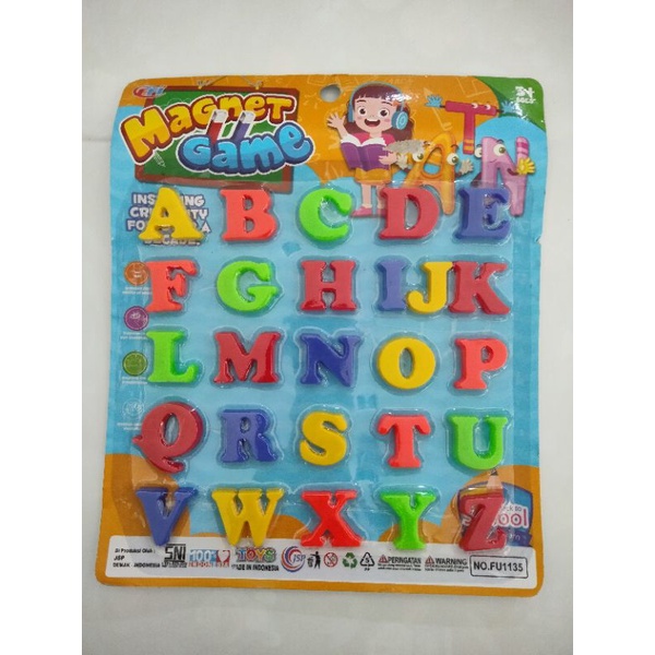 Mainan magnet huruf
