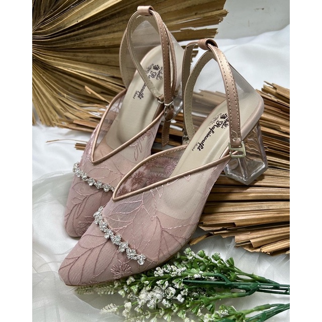 Rafaizoutfit  sepatu wanita violin rosegold tinggi 7cm kaca