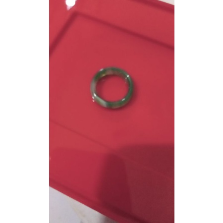 Cincin Giok Hijau